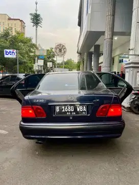 mercedes benz E230 w210 th 1997