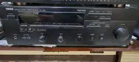 YAMAHA Stereo Receiver.