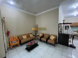 Dijual Rumah di Komplek Cemara Hijau Jalan Metal - Medan