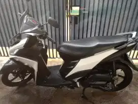 Yamaha Mio 125 cc
tahun 2016 warna putih
