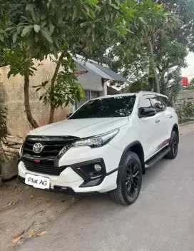 Dijual fortuner VRZ matic tahun 2020