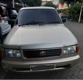 Toyota Kijang Sgx