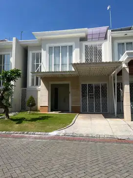 Rumah Long Beach
