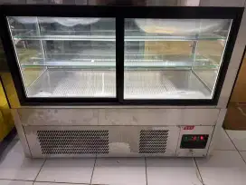 cake showcase mra
ukuran 150x75x120
harga 8,5jt