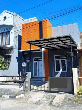 Disewakan Rumah Camtik Semi Furnish di Tembalang