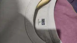 Kaos Merk Uniqlo & HnM size XL masih bagus semua