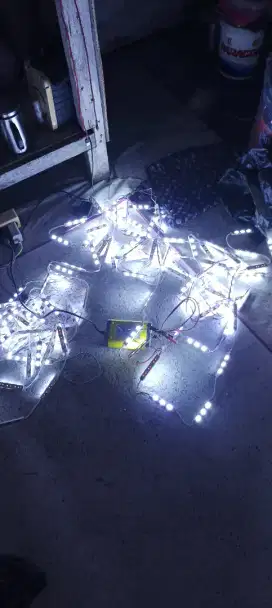 Lampu tumbler kedip kedip warna putih