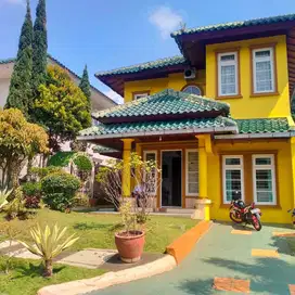 Villa 5 Kamar Kolam Renang Harga Dibawah Pasar Puncak Cipanas