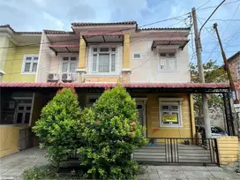 DiJual Murah rumah lokasi tengah kota GrandHill 7