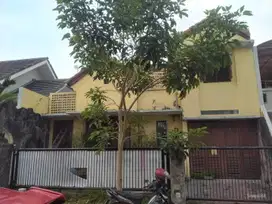 Dijual Rumah Murah Hitung Tanah Citraland Utama Surabaya Barat