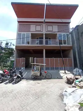 Dijual rumah baru 2 lantai Babatan Pilang