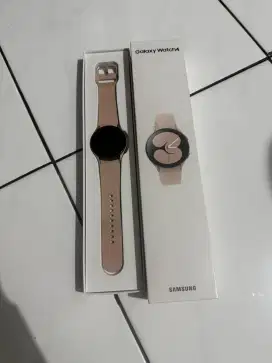 Samsung Galaxy Watch 4 - Pink