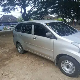 Di jual cepat  mobilxenia