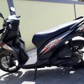 Di jual motor honda beat fi esp 2015