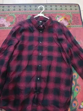 Kemeja H&M like new size Xl