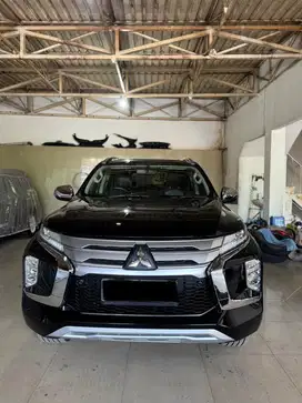 Pajero Dakar 4x2 Automatic (2021)