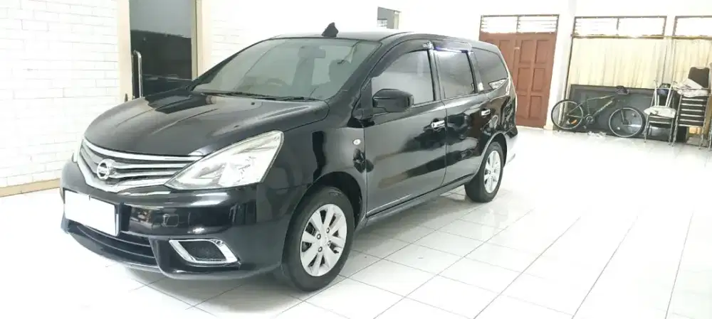 Nissan Gran Livina SV Matic 2014