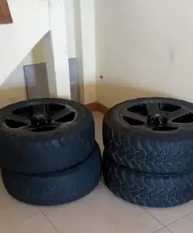 Ban dan velg Pajero/Fortuner