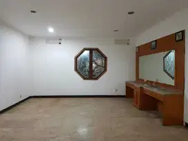 Termurah! Ruang usaha mainroad braga hitung tanah bandung