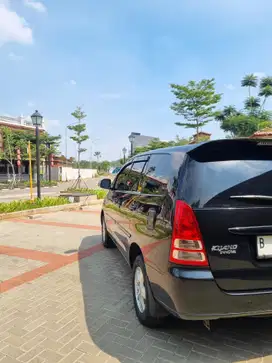 Toyota Kijang Innova 2007 Bensin