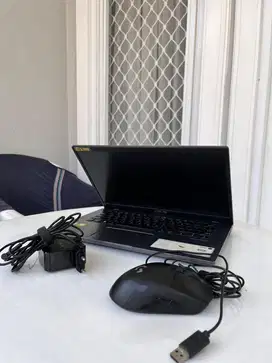 Dijual: Asus Vivobook X490FJ | i7, 500 + 250 GB SSD, RAM 8GB