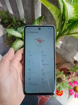 Itel p55 4g 8/256 nfc