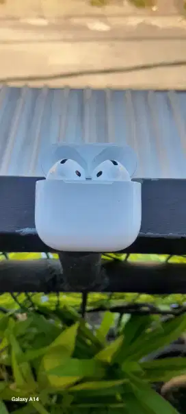 Airpods gen 4 original