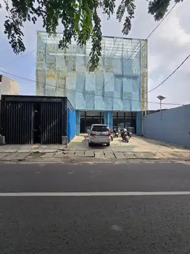 Dijual Ruko 3 Lantai Strategis Jalan Pruis Di Duren Sawit, Jakarta Tim