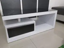 Meja tamu satu laci bawah meja ruang tamu minimalis