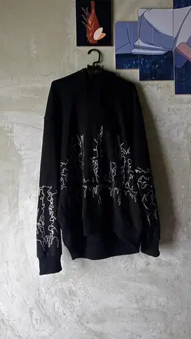 HOODIE & CREWNECK