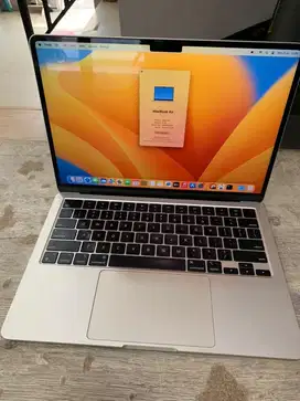 Macbook air m2 8/256