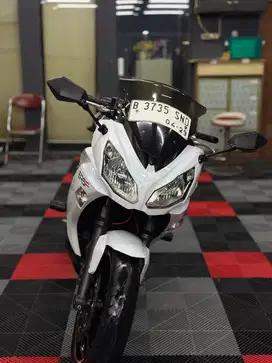 DI JUAL CEPAT ER6F FP