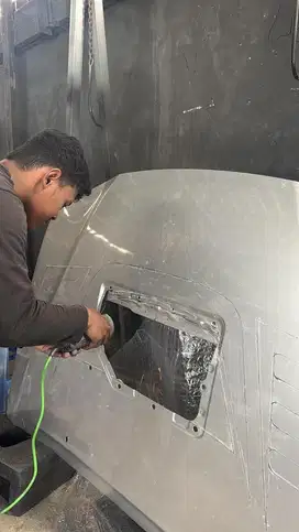 DICARI TUKANG BONGKAR BENGKEL YANG BERPENGALAMAN
