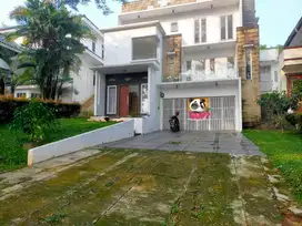 Dijual Cepat BU Rumah Bukit Golf Hijau Sentul City