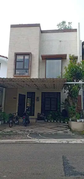La.1020 Dijual Cepat Rumah Bagus Siap Huni Cluster Legenda Wisata Nego