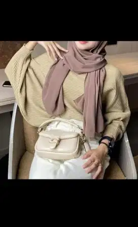 Blouse wanita BATWING/sweater basic rajut