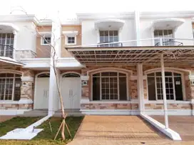 Disewakan Rumah Termurah di Cluster europe Green Lake City 6x15