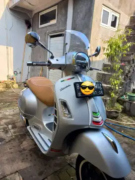 Vespa Matic GTS super 150