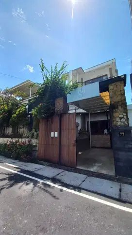 Villa 3 Lantai Fully Furnished Daerah Legian