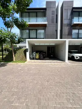 SERENIA HILLS CLUSTER SIERRA SMART HOME TOWNHOUSE