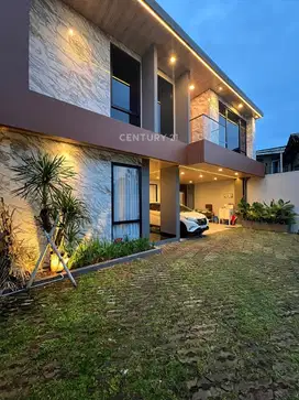 Dijual Rumah Modern Minimalis Dekat Stasiun Lebak Bulus TD16228