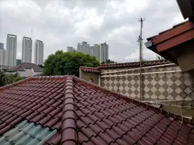 DIJUAL RUMAH BEBAS BANJIR DENGAN 18 KAMAR TANJUNG DUREN, SLIPI