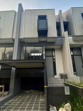 Rumah Full Furnish di Greenwich Park BSD Rapih Siap Huni