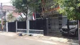 Rumah Bagus 2 Lantai di Tebet Timur Dalam Jakarta Selatan