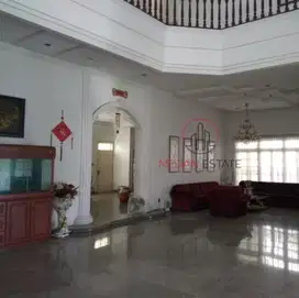 Dijual! Villa Jl. Multatuli Medan
