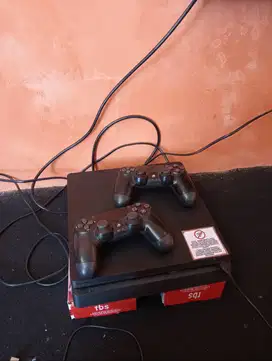 Ps 4 500mb sudah hann