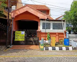 Rumah di Kebraon Manis Tengah