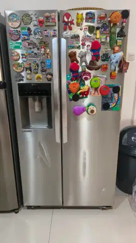 Kulkas LG inverter butterfly door