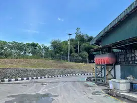 ex Pabrik Strategis di Cicadas, Gunung Putri, Bogor