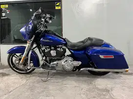HARLEY DAVIDSON ROADGLIDE